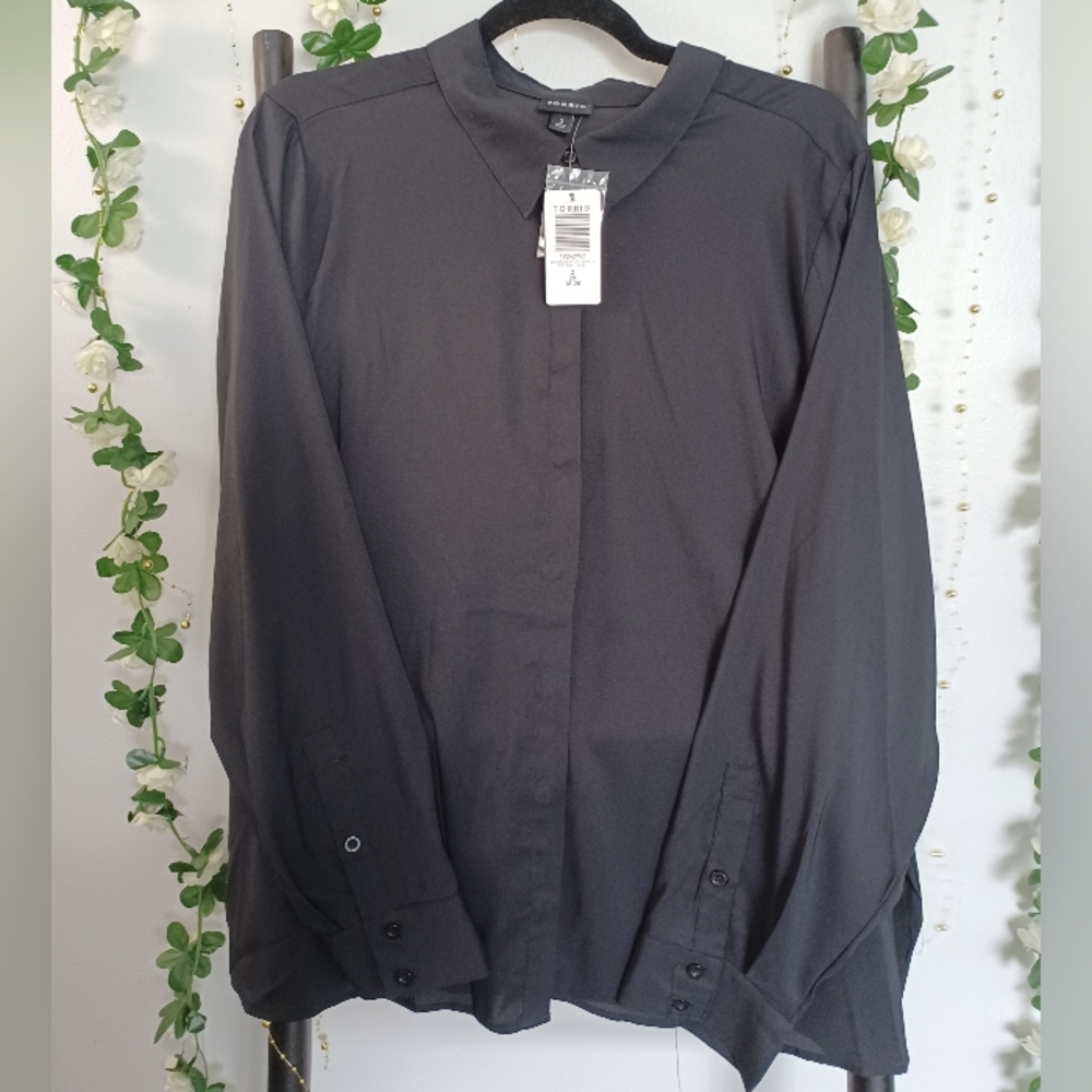 NWT Torrid Lizzie Blouse size 2x